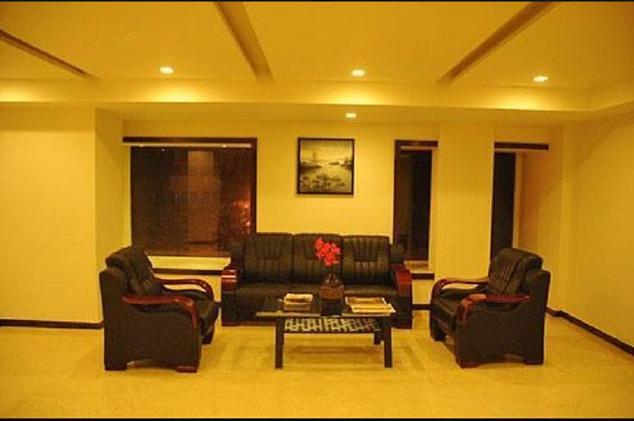 The Grand Thakar Hotel Rajkot Exterior foto