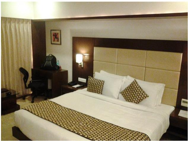 The Grand Thakar Hotel Rajkot Exterior foto